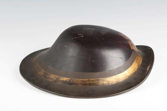 TooveysA Japanese wood composite jingasa, Edo period, of shaped bow