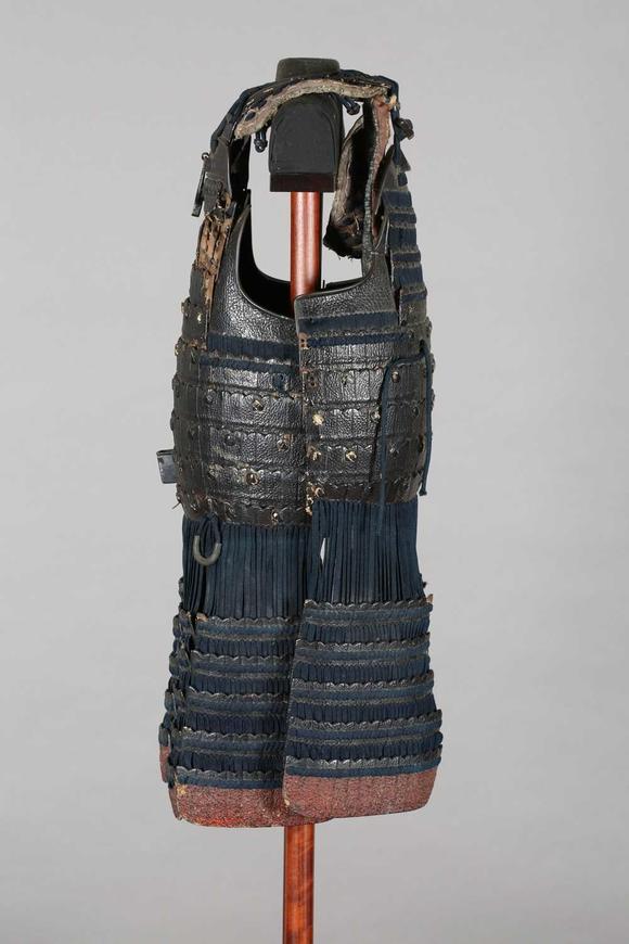TooveysA scarce Japanese haramaki, Edo period, with padded wadakami