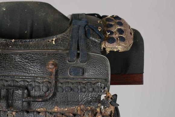 TooveysA scarce Japanese haramaki, Edo period, with padded wadakami