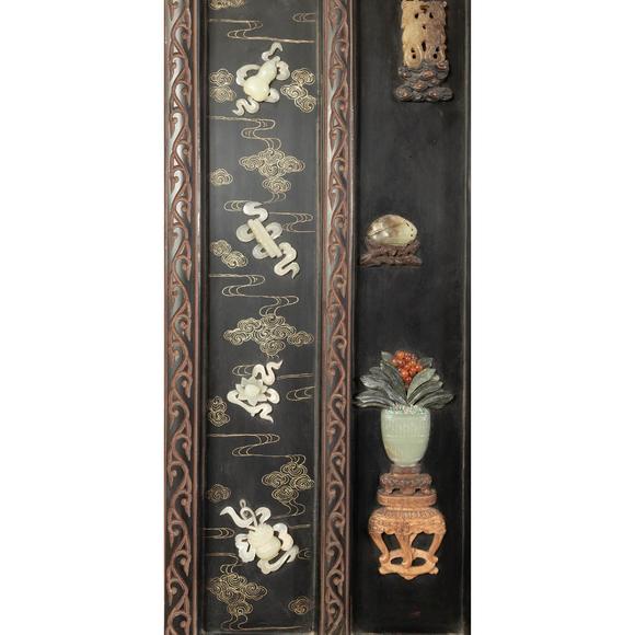 Waddington'sA Jade and Hardstone-Inlaid Black and Gilt-Lacquer Twelve-Panel Floor Screen, Late Qing/Republican Period, 晚清/民國 雕漆嵌寶地屏一套共十二扇