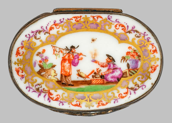 Schloss-AhldenMuseale Meissen Tabatiere mit Hoeroldt-Chinoiserien