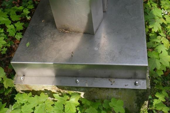 Coronari Auctions BVHilde Van Sumere (1932-2013): Untitled, stainless steel
