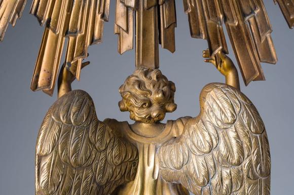 Coronari Auctions BVA French gilt silver monstrance with an angel crowned with a radiant cloud, maker's mark Hippolyte-Francois Bertrand-Paraud, 950/000, 19th C.