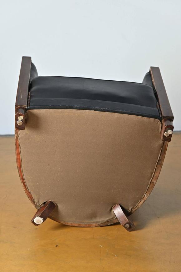 Loeckx AuctioneersA pair of Art Deco armchairs with leather (*)…