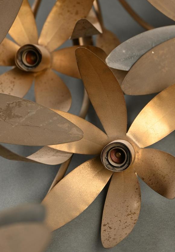 Loeckx AuctioneersA pair of vintage brass wall lamps \'flowers\' …