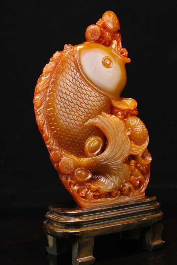 日本松町古美田黃石送財(cái)錦鯉
