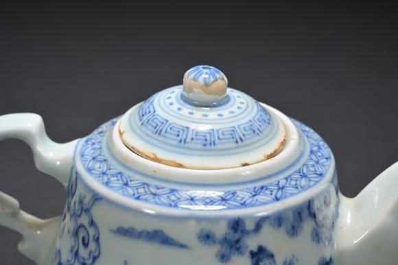 三杉美術(shù)明 青花壺