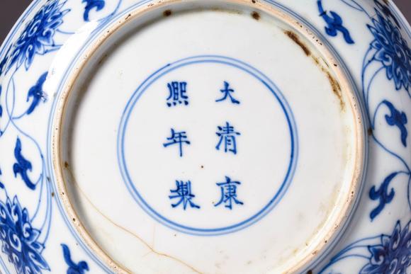 Apollo Art AuctionsKangxi Period, Qing Dynasty, Ca. AD 1661 - 1722. >A finely potted blue and white porcelain dish o