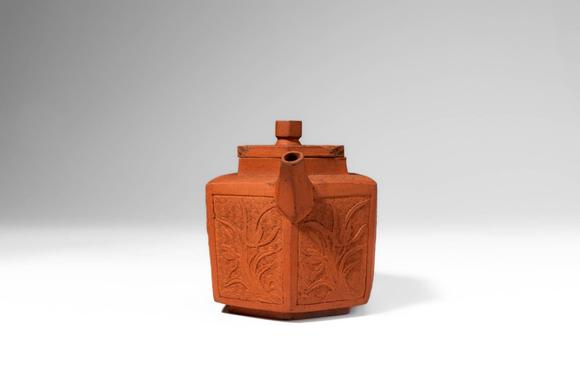Apollo Art AuctionsKangxi Period, Qing Dynasty, Ca. AD 1661 - 1722. >
A Yixing stoneware teapot of hexagonal section