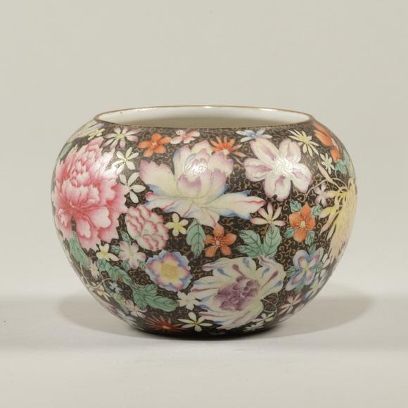 東京飛鳥清 粉彩百花不落地小罐