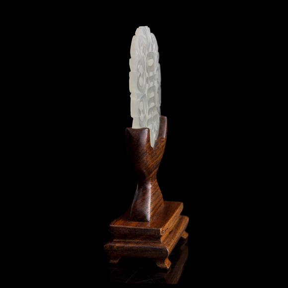 Oakridge Auction Gallery十九世紀(jì)早 白玉鏤雕喜字佩（附木座）  A Chinese reticulated white jade 'happiness' plaque
