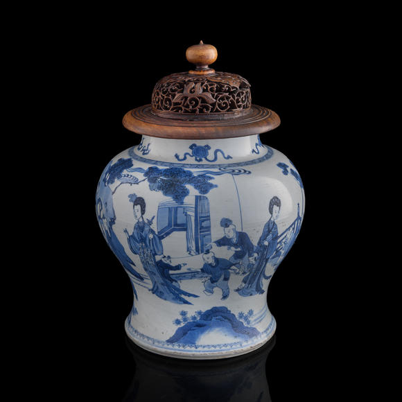 Oakridge Auction Gallery清康熙 青花三娘教子圖將軍罐（附硬木蓋）  A Chinese blue and white 'Sanniang Teaching Her Son' narrative jar