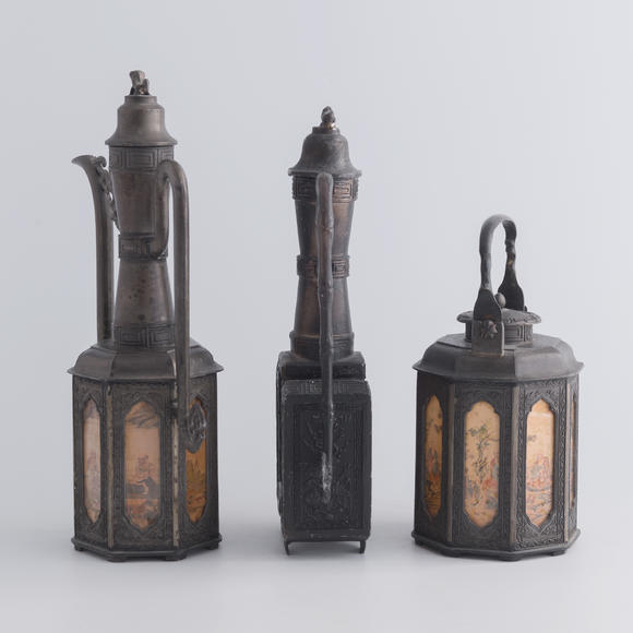 Oakridge Auction Gallery清代/民國(guó) 錫壺三把  Three Chinese pewter teapots