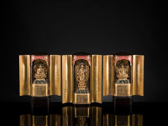Galerie ZackeYAMAMOTO MOSUKE: A HIGHLY IMPORTANT COMPLETE SET OF 33 ‘THE SAIGOKU KANNON PILGRIMAGE ‘GOLD LACQUER ZUSHI (PORTABLE BUDDHIST SHRINES), DATED 1854