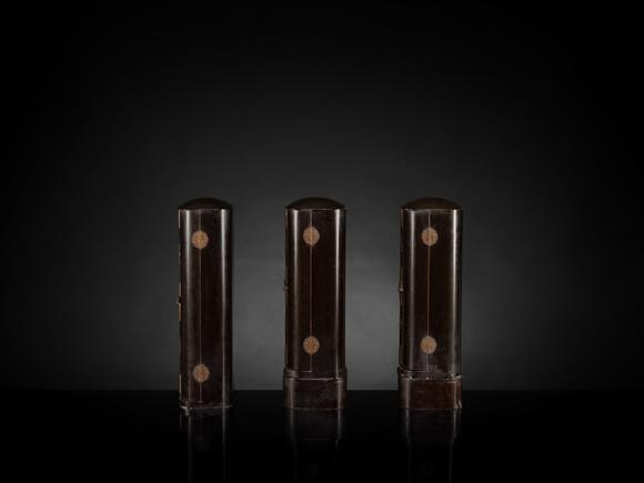 Galerie ZackeYAMAMOTO MOSUKE: A HIGHLY IMPORTANT COMPLETE SET OF 33 ‘THE SAIGOKU KANNON PILGRIMAGE ‘GOLD LACQUER ZUSHI (PORTABLE BUDDHIST SHRINES), DATED 1854