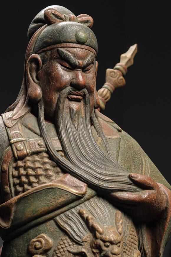 吉本株式會(huì)社明以前 木質(zhì)彩繪關(guān)公造像