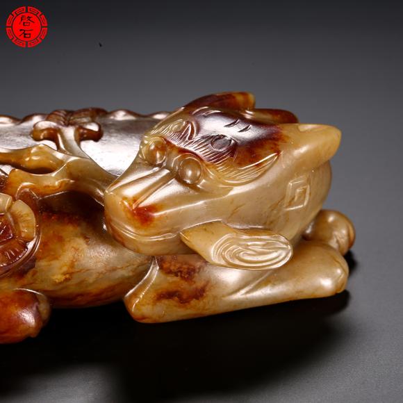 北京啟石明 紅提油銜梅瑞獸