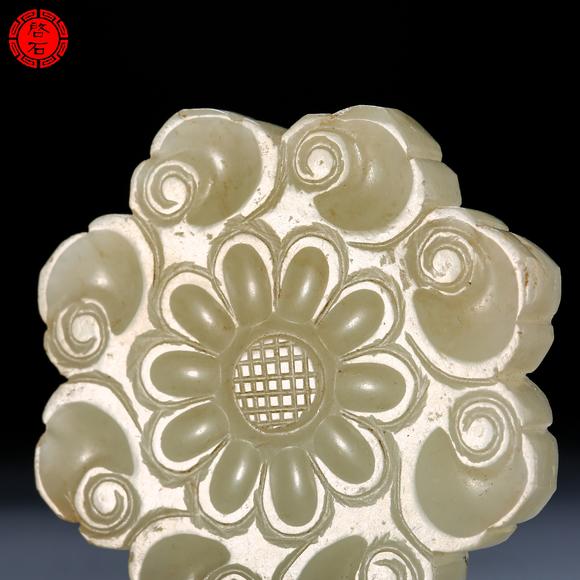 北京啟石清 花卉將軍扣