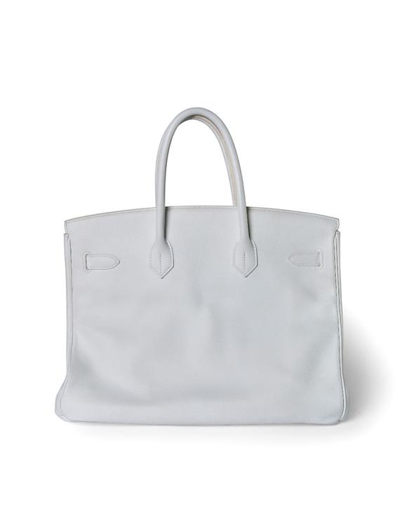 RoseberysHermès.

Birkin 35, 2012, of blanc Epsom leather with gold hardwar