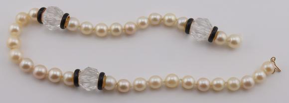 Clarke Auction GalleryJEWELRY. DAVID WEBB 18kt Gold Diamond Pearl, Onyx