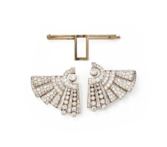 DreweattsA FRENCH ART DECO DIAMOND DOUBLE-CLIP BROOCH