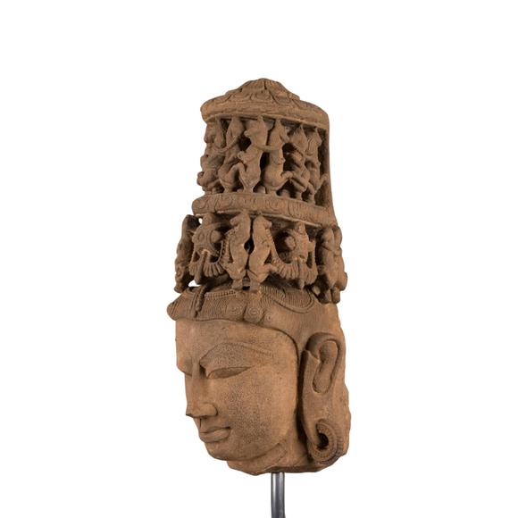 Hargesheimer Kunstauktionen DüsseldorfEIN SANDSTEINKOPF DES VISHNU