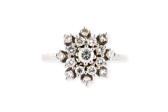 Hargesheimer Kunstauktionen DüsseldorfRUNDER BRILLANT RING