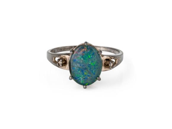 Hargesheimer Kunstauktionen DüsseldorfOPAL RING