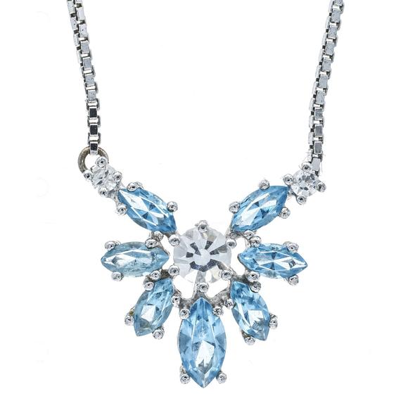 Historia AuktionshausGemstone necklace, unstamped silver