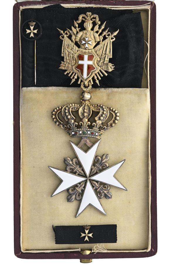 Piguet - H?tel des VentesOrdre Souverain Militaire Hospitalier de St Jean de Jérusalem, de Rhodes et de Malte, croix de Chevalier d'honneur et dévotion 