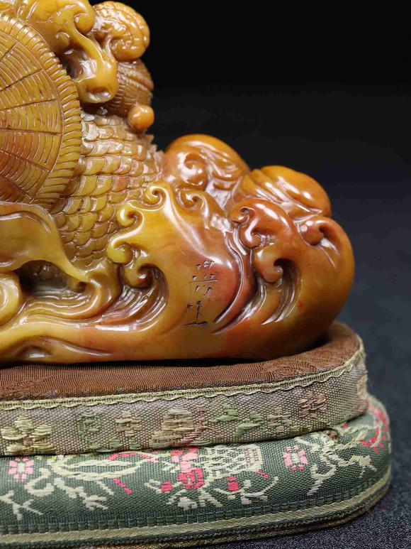日本松町古美瑞獸呈祥