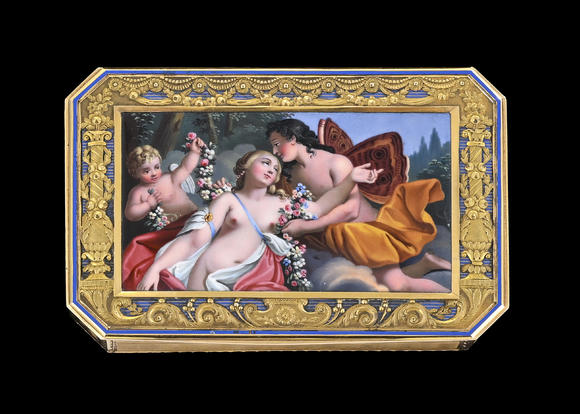 Piguet - H?tel des VentesTabatière en or et émail, Russie, Saint Pétersbourg fin XIXe s., le dessus centré d'une miniature en émail plein d'Ariadne et DionysusGold and enamel snuff box, Saint Petersburg, late 19th century,