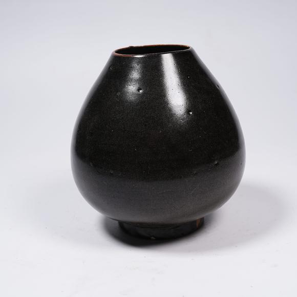 千美會(huì)黑釉雞心罐