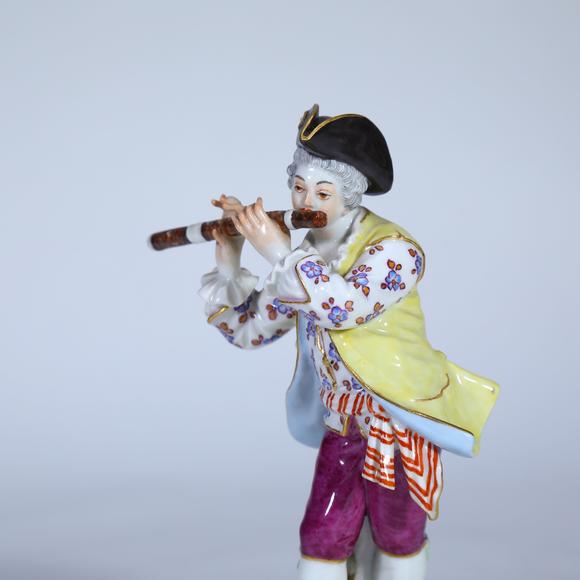 KARSON AUCTIONLate 19th Century Pair of Meissen Rococo Porcelain Figurines of Court Musicians