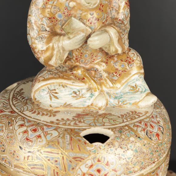 朱雀美術(shù)拍賣蕯摩香爐