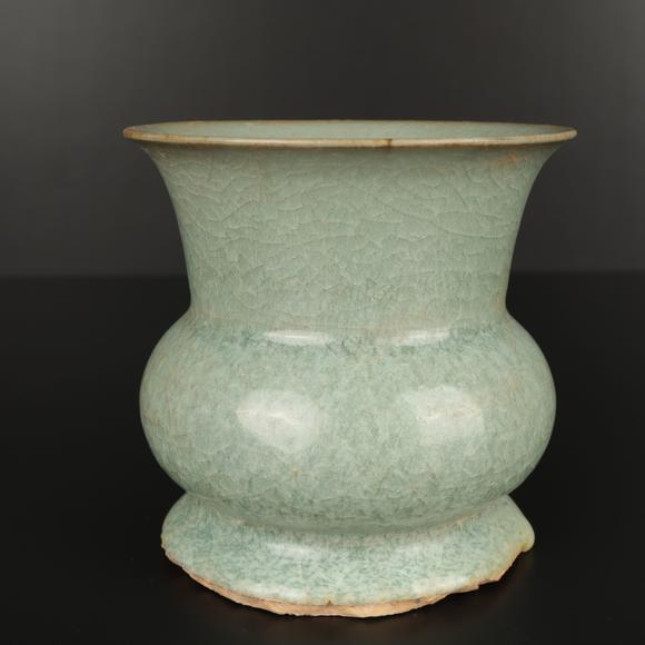 朱雀美術(shù)拍賣青瓷渣斗