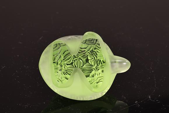 Karl s Collections IncLalique France Crystal Sidonie Turtle Green Figurine