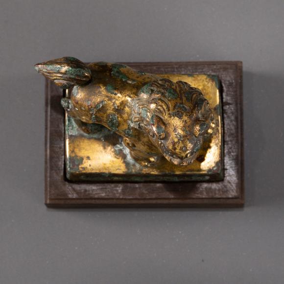 大阪美術(shù)商會(huì)唐 銅鎏金獅