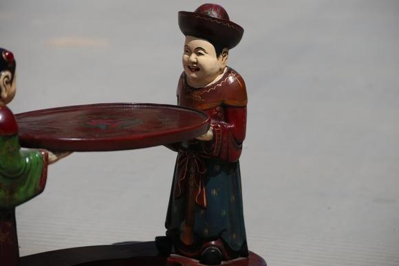 億品兆富株式會社（AALPZF）清代木胎漆器 雙童獻(xiàn)瑞彩繪抬盤