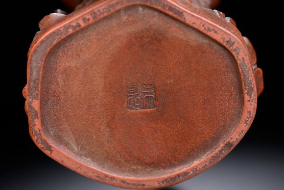 HUNG YUN ZHAI AUCTION HOUSE INCZhu Kexin-marked Squirrel and Grape Tree Stump Yixing Zisha Teapot