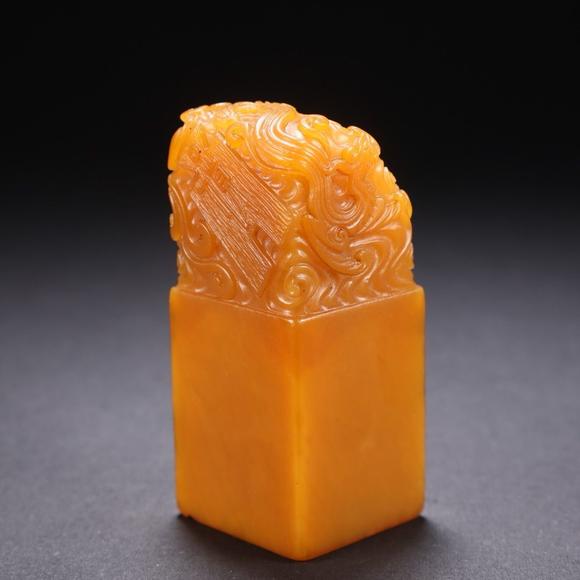 HUNG YUN ZHAI AUCTION HOUSE INCDuan Fang-marked Tianhuang Stone Seal with Dragon, Phoenix, and Coin Motifs