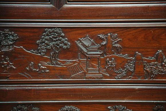 HUNG YUN ZHAI AUCTION HOUSE INCHuali Wood Landscape Top Cabinet