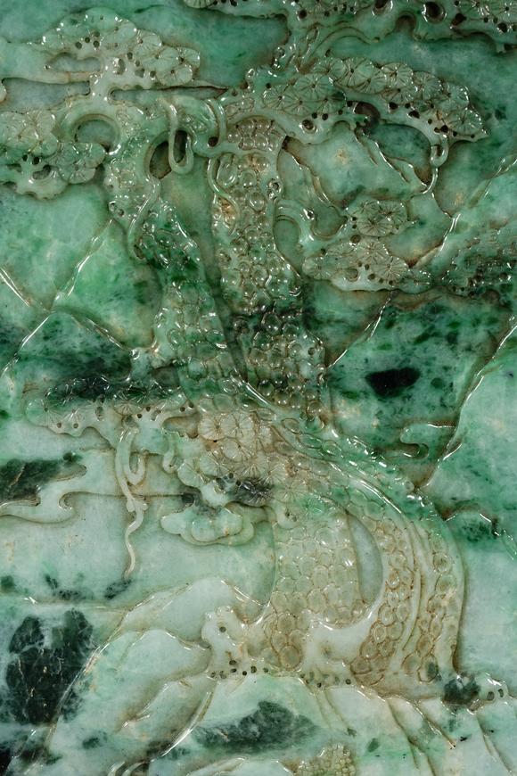 HUNG YUN ZHAI AUCTION HOUSE INCQianlong Period Imperial Bronze Cloisonné Enamel Stand Screen Inlaid with Jadeite and Landscape with Figures