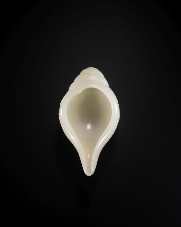 中鴻信清 白玉雕佛像法螺