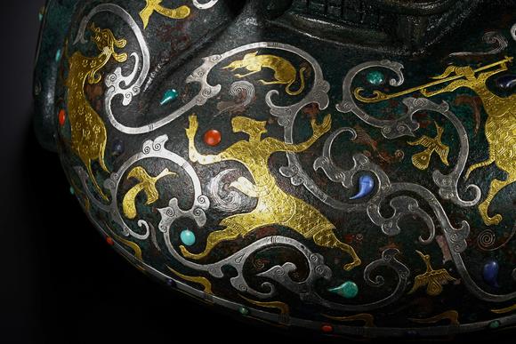 日本東競(jìng)株式會(huì)社明以前 銅錯(cuò)金銀鑲嵌獸