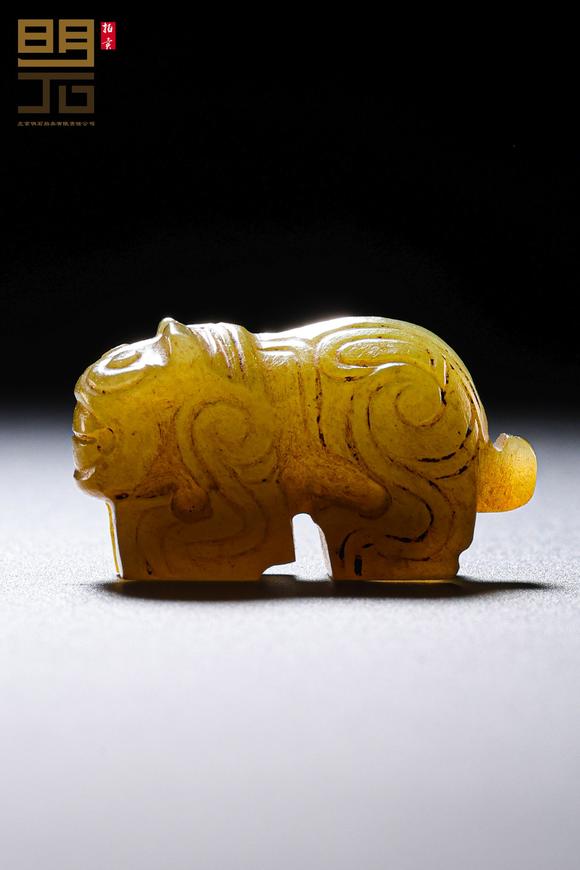 北京明石拍賣(mài)有限公司明 黃玉臥虎