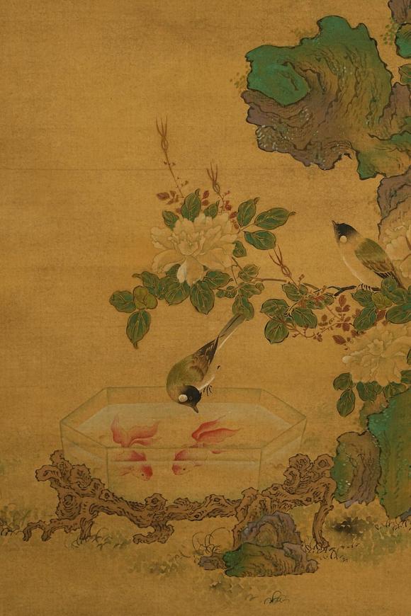 京都祇園會(huì)拍賣(mài)沈銓 花鳥(niǎo)圖 絹本掛軸 日本朱漆手書(shū)箱附 日本古裂裝裱 鷹見(jiàn)游山舊藏 出版著錄附