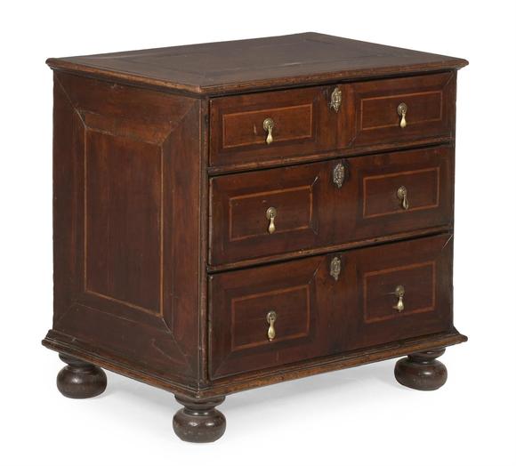 DreweattsY AN UNUSUAL WALNUT AND STINKWOOD CHEST OF DRAWERS, CAPE DUTCH, CIRCA 1690