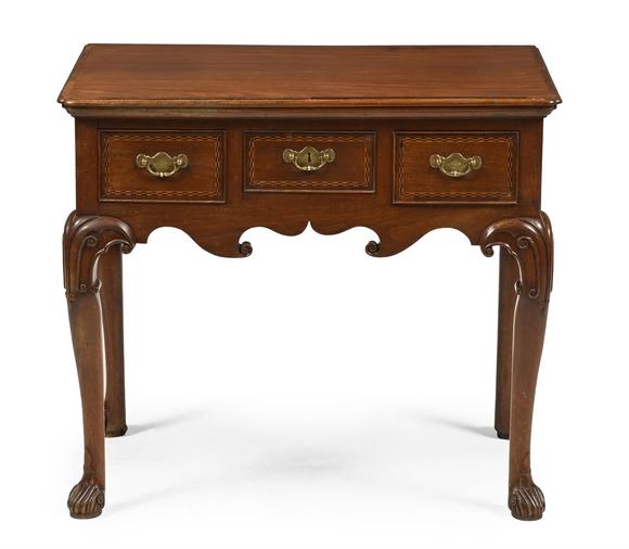 DreweattsA GEORGE II MAHOGANY AND WALNUT SIDE TABLE OR LOWBOY, PROBABLY IRISH, CIRCA 1745
