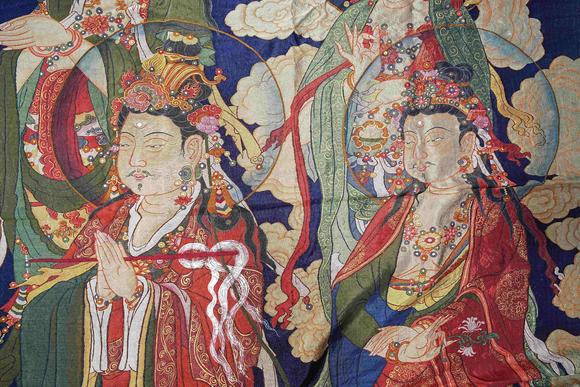 日本東海名古屋清乾隆緙絲佛與脅侍菩薩三聯(lián)幡